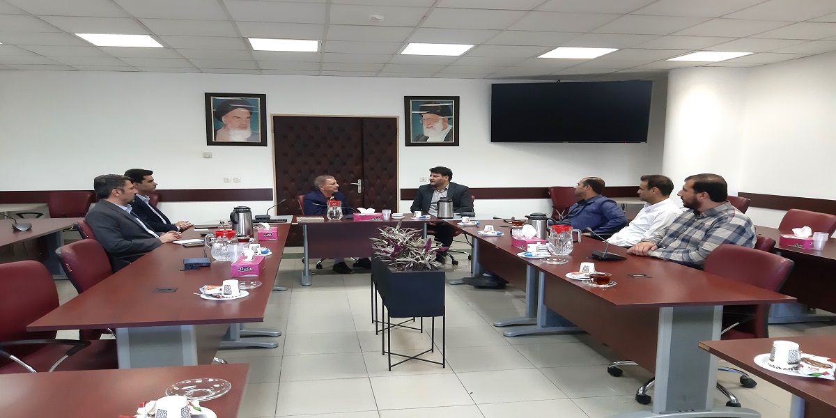  نشست همکاری دانشکده کشاورزی با معاونت خدمات شهری شهرداری منطقه ۲۲ برگزار شد