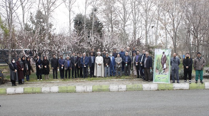 آیین کاشت نهال در دانشکده کشاورزی برگزار شد