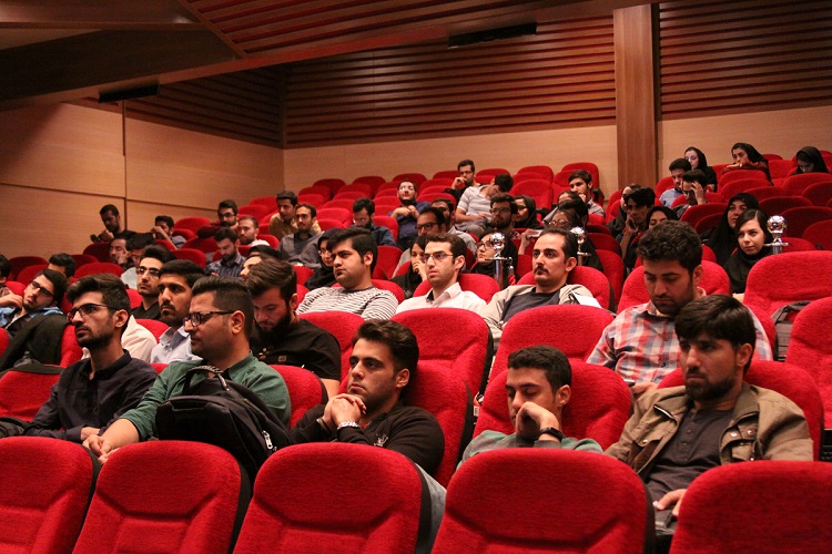 برگزاری بیست و پنجمین دوره آشنایی با کتابخانه مرکزی و مقررات پژوهشی دانشگاه 