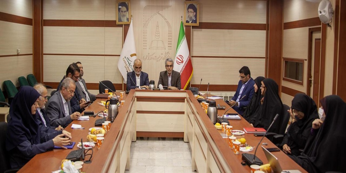 برگزاری «نشست بهره مندی مؤثر اعضای هیأت علمی از فرصت ها و ظرفیت های پژوهشی دانشگاه» در دانشکده مهندسی صنایع و سیستم ها