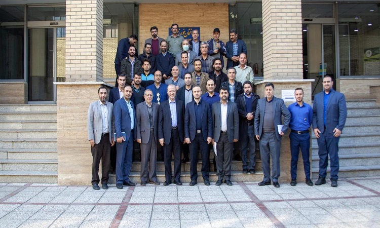 نشست صمیمانه رئیس دانشگاه با مدیران و کارکنان حوزه معاونت دانشجویی و فرهنگی-اجتماعی برگزار شد